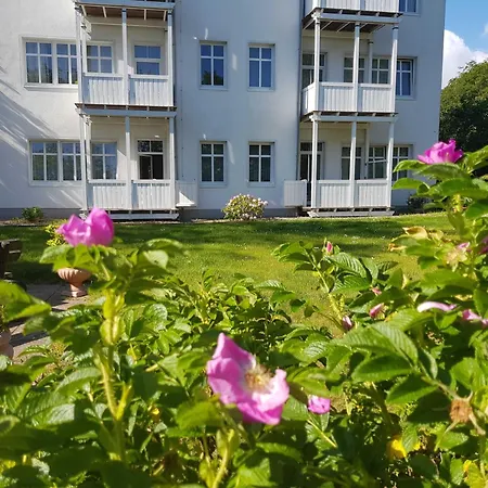 Apartment Residenz Seeblick 18 Mit Balkon Und Ostseeblick *