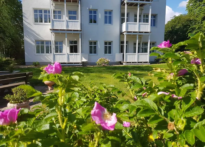 Apartament Residenz Seeblick 18 Mit Balkon Und Ostseeblick *